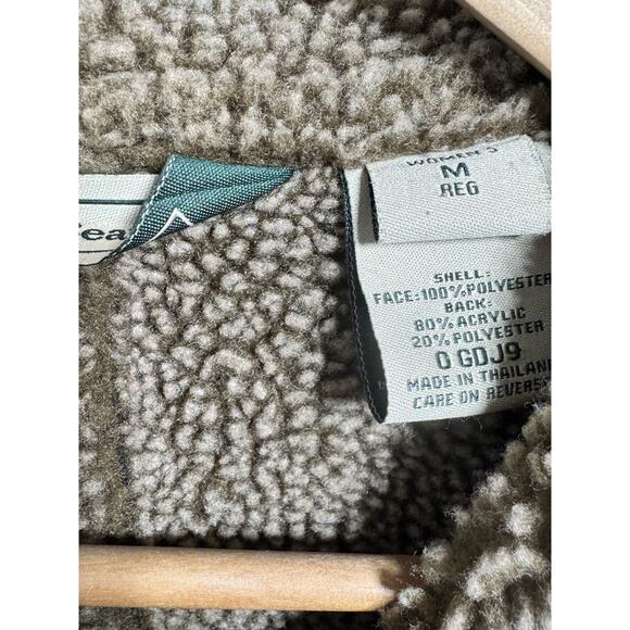 L.L. Bean Faux Fur Toggle Button Hooded Sherpa Coat Shacket Barn Coat Prairie M - Picture 2 of 7